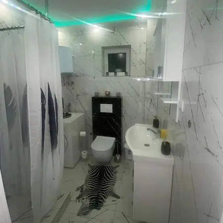 شقة Apartman Lea *